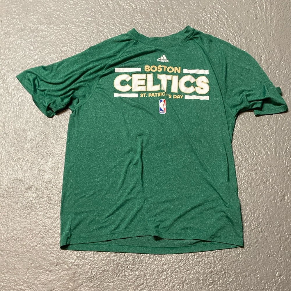 Boston Celtics St Paddy’s Day Jersey T-Shirt - Size M - Like New Condition